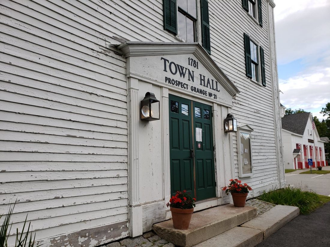 Mont Vernon Town Hall listed as structure worth investment News, Sports, Jobs The Nashua